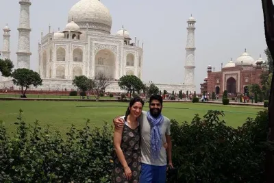 Same Day Taj Mahal Tour by Gatimaan Train