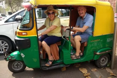 Day Temple Tour by Tuk Tuk (Auto Rickshaw) - with Guide