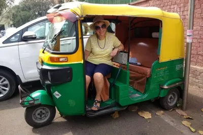 Delhi Museum Tour With Tuk Tuk (Auto Rickshaw)