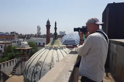 Old Delhi - Hidden Gems Tour on Rickshaws with Guide & Audio Headsets