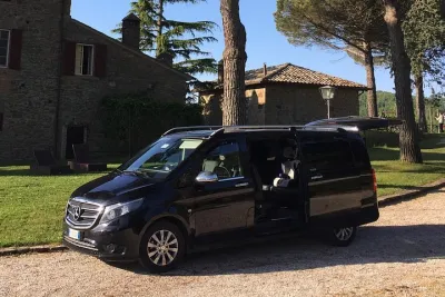 Private transfer from Florence city or airport to Umbria Assisi-Perugia area