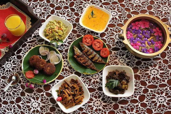 Group Kerala Cooking Demo & Home Dining Experience in Kochi
