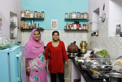 Home-Style Vegetarian Rajasthani Cooking Class & Meal in Udaipur