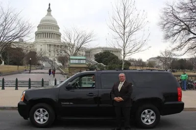 Private Multilingual DC City Tour (Spanish, Portuguese, English)