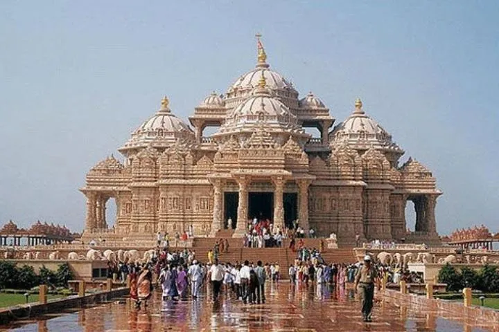 Private Transfer From Jaisalmer To Ahmedabad