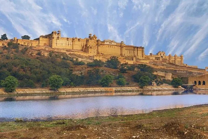 Guided Jaipur Tour including Amber Fort, City Palace & Hawa Mahal