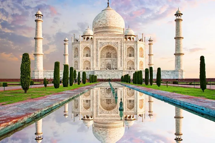 Taj Mahal and Agra Fort Private Day Trip by Train from Delhi
