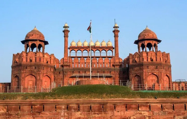 Old & New Delhi UNESCO Heritage Private Tour (with Tuk-Tuk Ride)