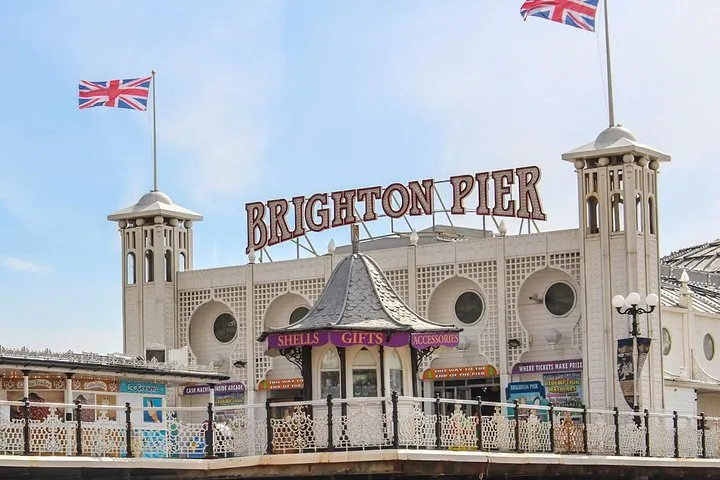 Private Chauffeured Day Trip to Brighton Pier from London in a Luxury Minivan