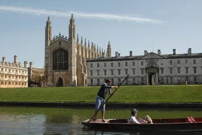 Private Chauffeured Range Rover to Cambridge from London