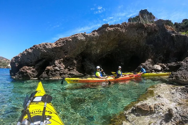 Sounio Sea Kayak Tour to the Temple of Poseidon full program