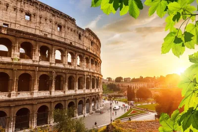 Colosseum, Roman Forum Experience and Vatican Museums