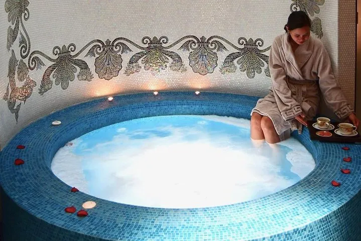 Versace Elite Indulgence The Ultimate Spa Journey