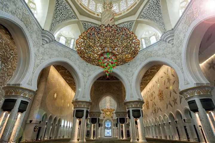 Abu Dhabi Sheikh Zayed Mosque tour Ferrari world outside visit