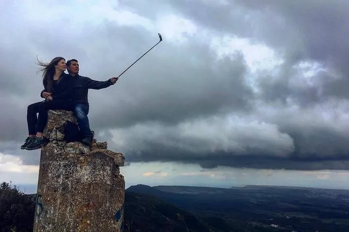 Hiking tour to the highest point of Arrábida mountain