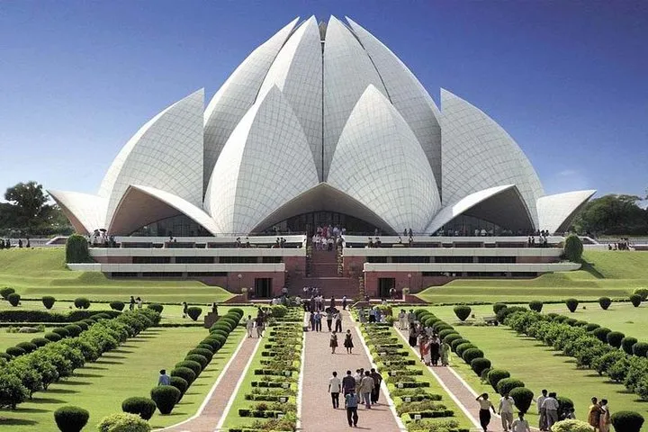 Spiritual Full-Day Delhi Temples Private Guided Tour
