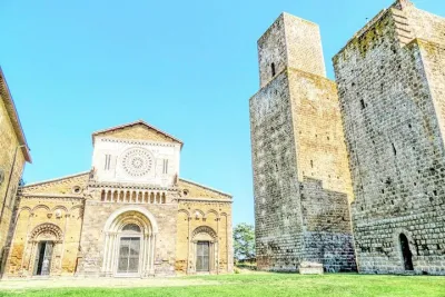 Day Trip from Rome to Tarquinia Etruscan Tombs & Tuscania w hotel pickup