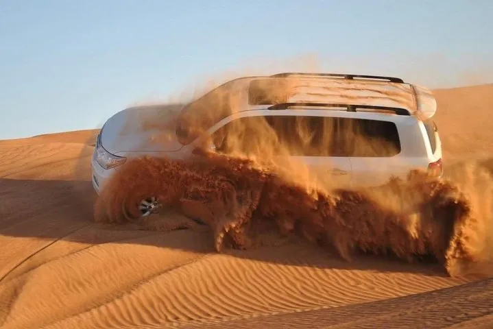 Dubai Evening4x4 Jeep Desert Safari BBQ Dinner, Camel Ride