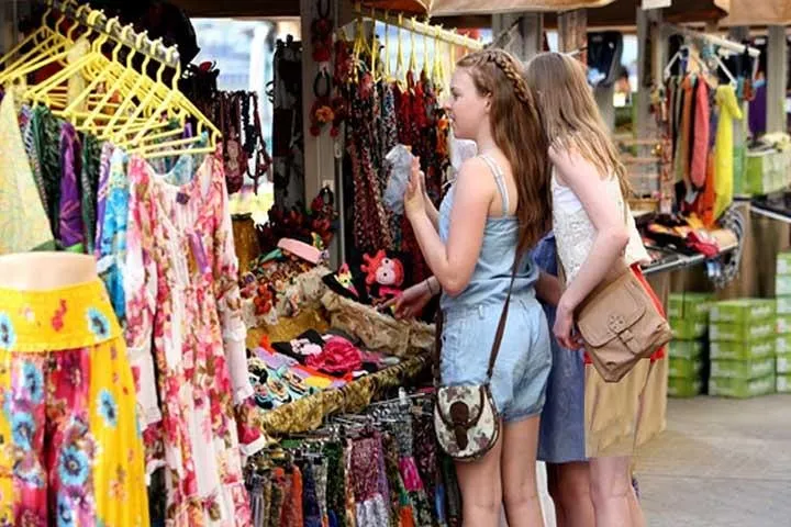 Shopping Tour in Agra including Marble Inlay Factory Visit
