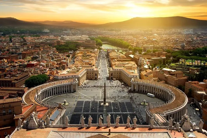 St. Peter’s Basilica: Dome Climb with Lift & Audioguide