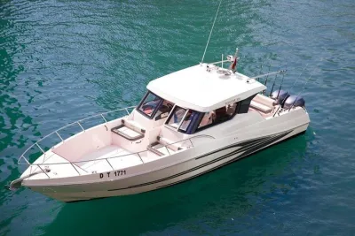 4 Hour Deep Sea Fishing Dubai With Transfers