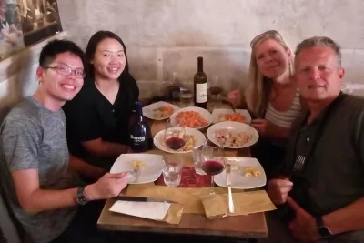 Rione Monti Food, Wine & Sightseeing Tour of Rome