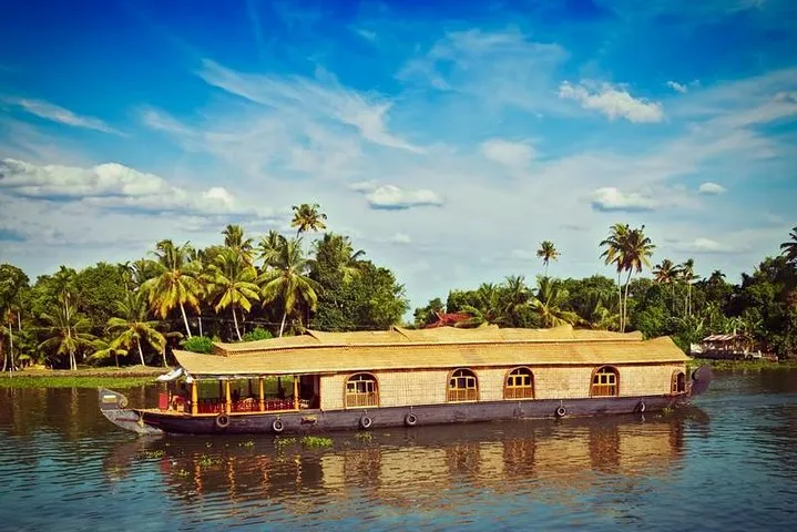 Cochin Shore Excursion Kerala Houseboat Trip(with Lunch, Pickup &Drop from Pier)