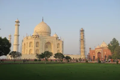 Same Day Taj Mahal Tour by car from Delhi
