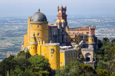 Sintra Private Tour with Pena Palace and Wine Tasting