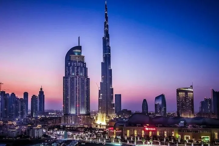 Dubai Red Dunes Desert Safari & Half Day City Tour