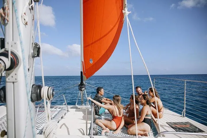 Waikiki Beach Afternoon Catamaran: Open Bar Tradewind Sail