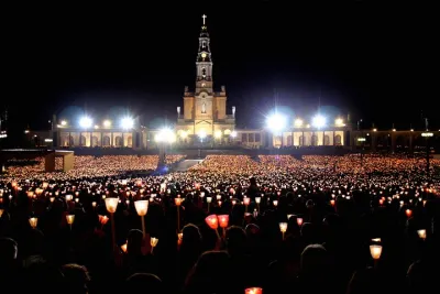 Fátima Half Day Private Tour Lisbon w/ Optional Candle Procession
