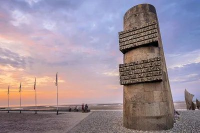 Normandy D-Day beaches Day trip with hotel pickup