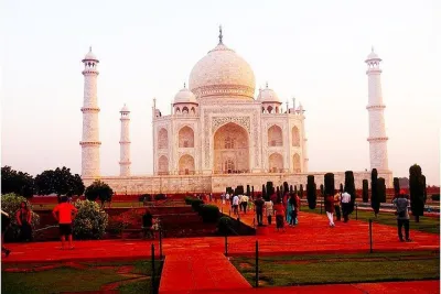 Taj Mahal Sunrise & Agra Overnight Tour from Goa with Flights