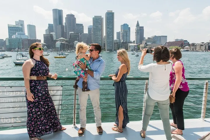 Boston Harbor Sightseeing Cruise