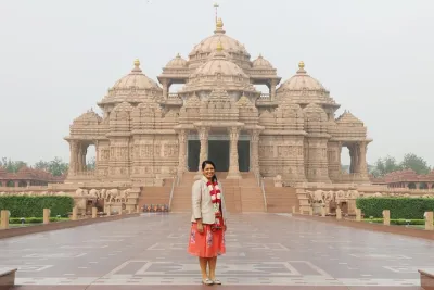 Spiritual Delhi Temples : Full-Day Private Guided Tour