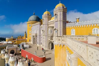 Sintra, Pena Palace, Cabo Roca, Cascais Small Group from Lisbon
