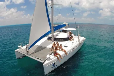 All Inclusive Caribbean adventure, reef snorkeling, Food & Drinks