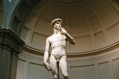 Florence City Center w/ Accademia & David Semi-Private 8ppl Max