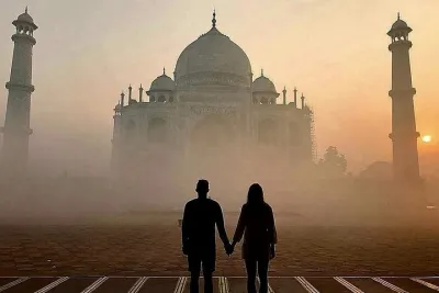 Taj Mahal Sunrise Tour From Jaipur