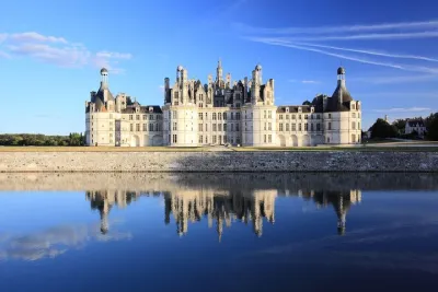 Loire Valley Castles Trip with Chenonceau and Chambord from Paris