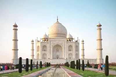 Full Day Agra Taj Mahal Tour by Private AC Car from Delhi