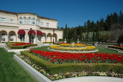 From SF:Sonoma & Napa -8hr Private Wine Tour with Concierge.XLSUV