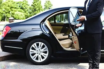 Private luxury transfer from Rome to Milan