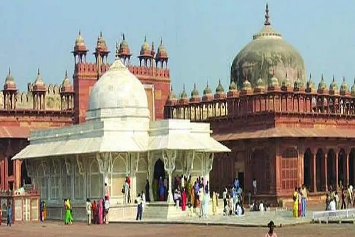 Private transfer - Jaipur to Agra via Fatehpur Sikri