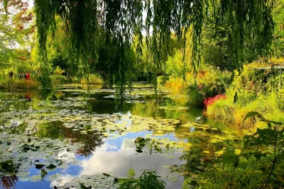 Giverny & Monet's House Audio Guided Half-day Tour from Paris