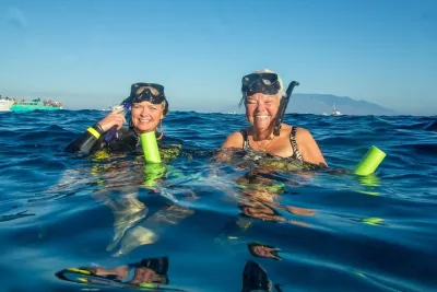 Molokini & Turtle Adventure: Small Group from Ma'alaea Harbor