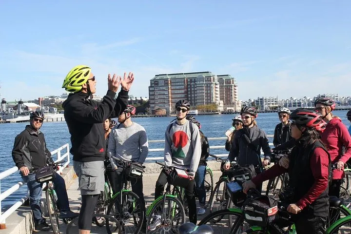 Boston City View Bicycle Tour: History and Landmarks