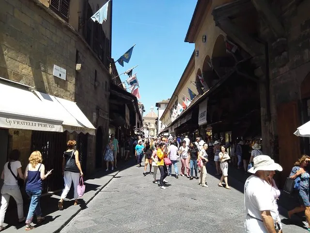 Best Of Tuscany In 1 Day: Pisa, Lucca And Florence - Private Tour From Livorno