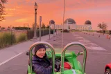 Mini-Car Sunrise Tour in Hollywood with Breakfast